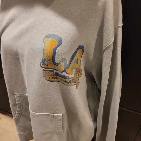 Disney LA Uniqlo 2017 Fall Collection Hypebeast Size XL ( Unisex ) Hoodie - Picture 4 of 8